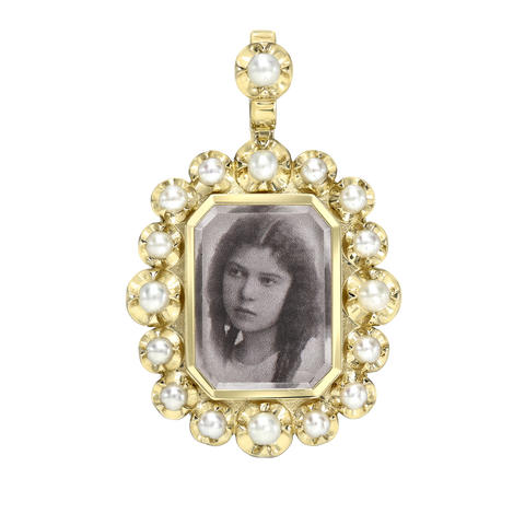 Crown Frame Locket Pendant